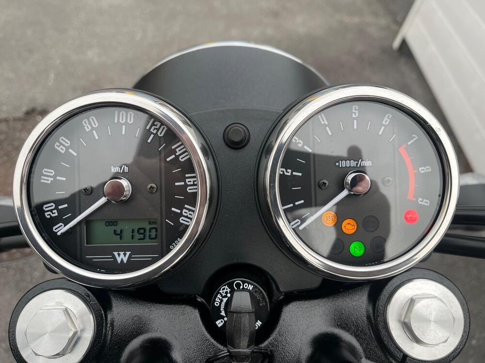 Kawasaki W 800 Street (2019 - 20) (5)