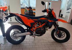 KTM 690 SMC R (2026) nuova