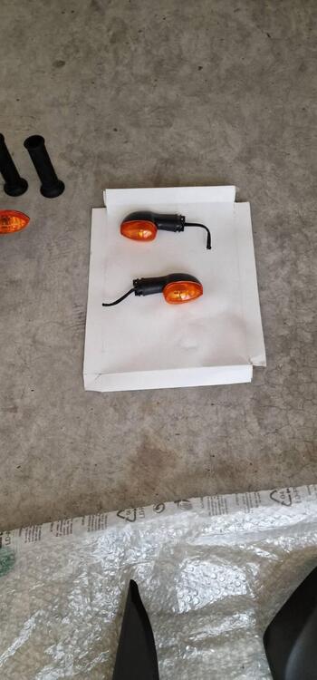 Yamaha R1 modello 2008/2010 (5)