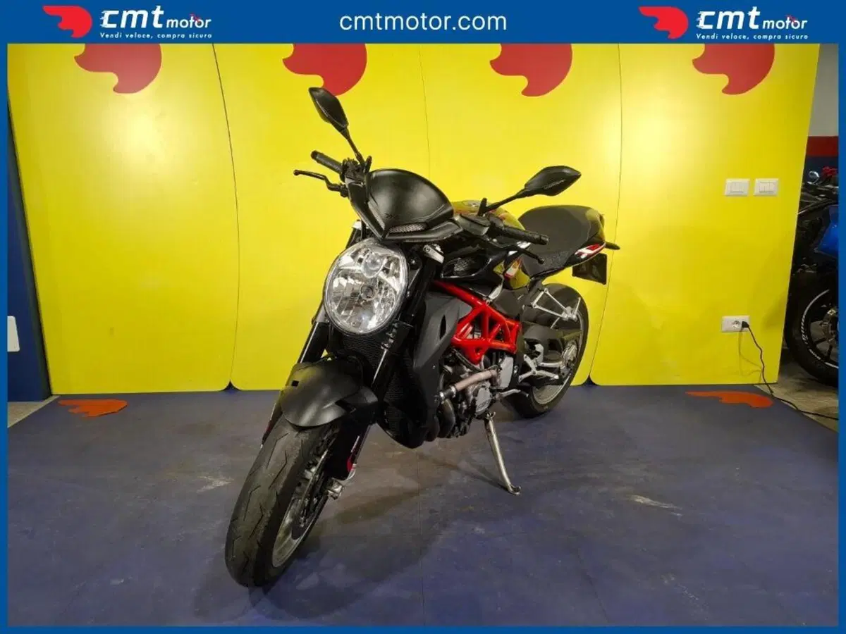 MV Agusta Brutale 1090 R ABS (2012 - 15) (4)