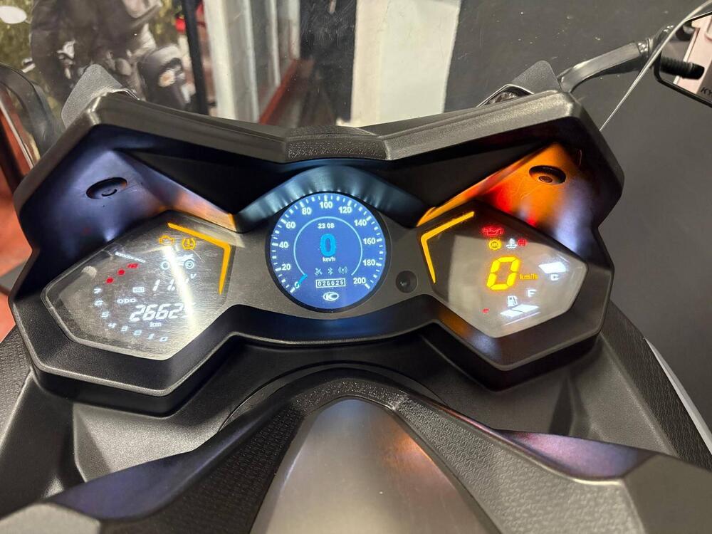 Kymco AK 550 (2017 - 19) (2)