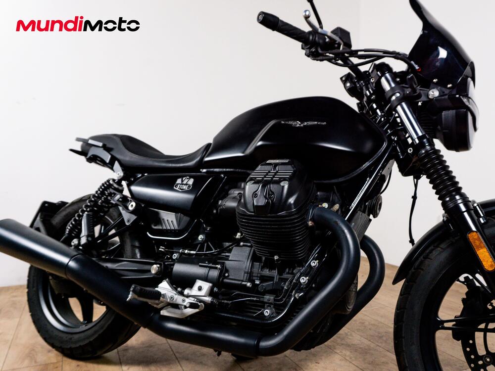 Moto Guzzi V7 850 Stone Special Abs (2021) (5)