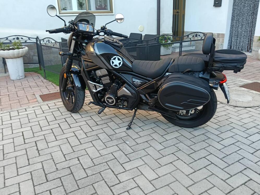 Moto Morini Calibro Custom (2024 - 25) (3)