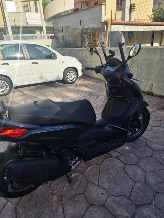 Piaggio Beverly 400 S ABS-ASR (2021 - 24) (4)