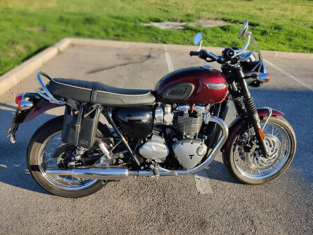 Triumph Bonneville T120 (2016 - 20) (2)