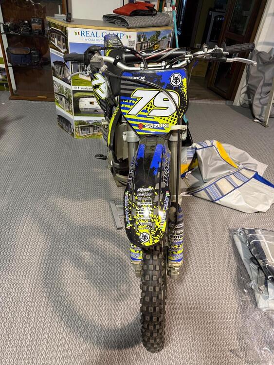 Suzuki RM 250 (2004) (3)