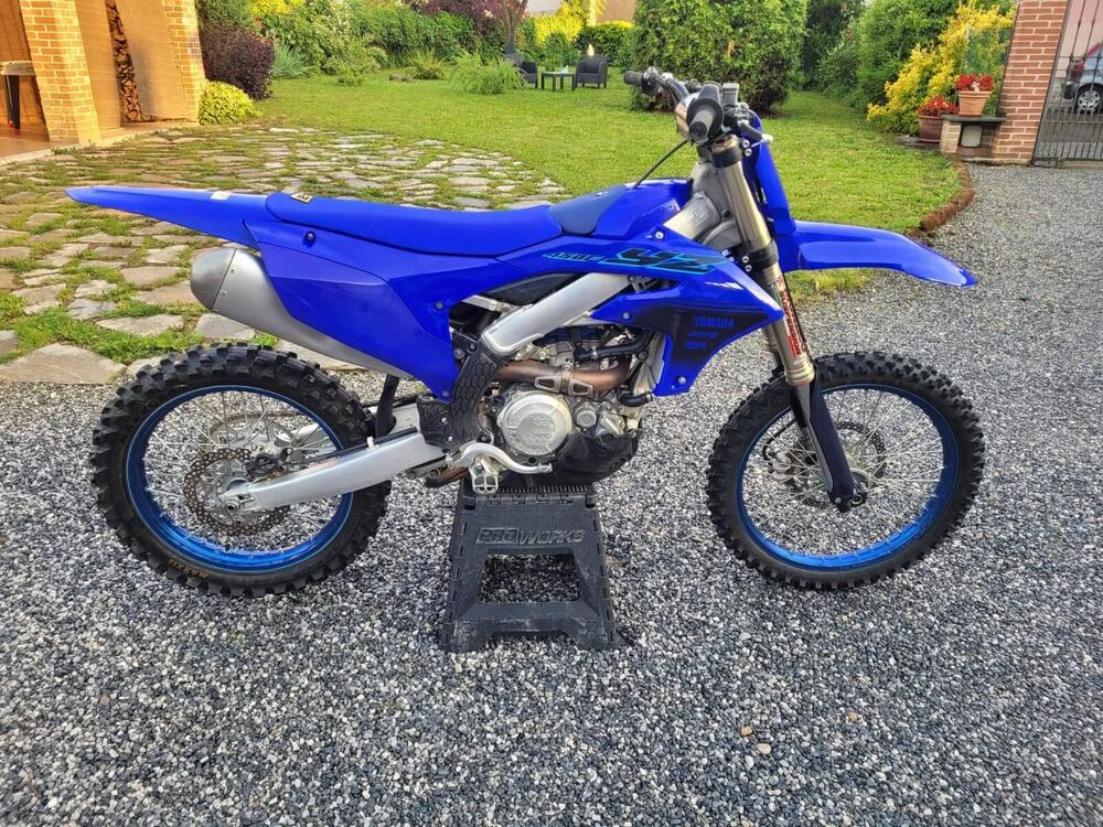 Yamaha YZ 450 F (2024) (2)