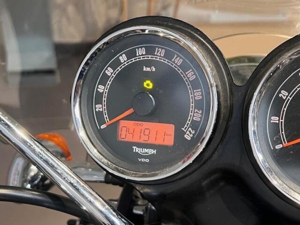 Triumph Bonneville (2007 - 16) (3)