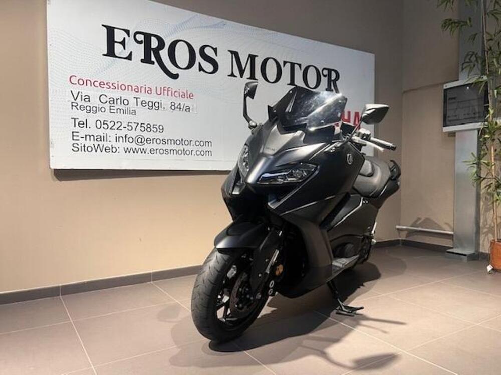 Yamaha T-Max 560 (2022 - 24) (5)