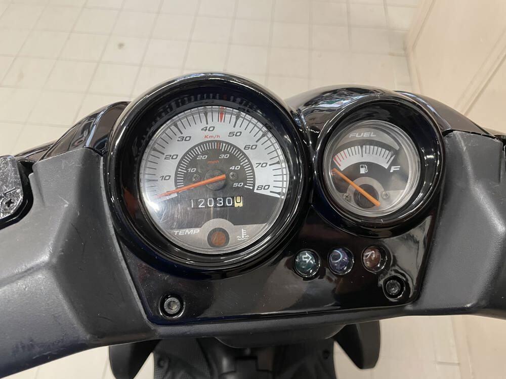 Yamaha Aerox 50 R (2007 - 18) (2)