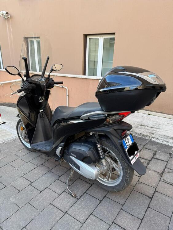 Honda SH 150 i (2017 - 19) (4)