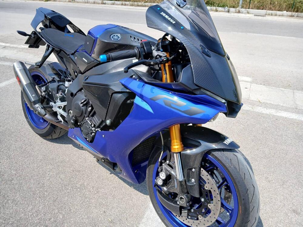 Yamaha YZF R1 (2017 - 19) (2)