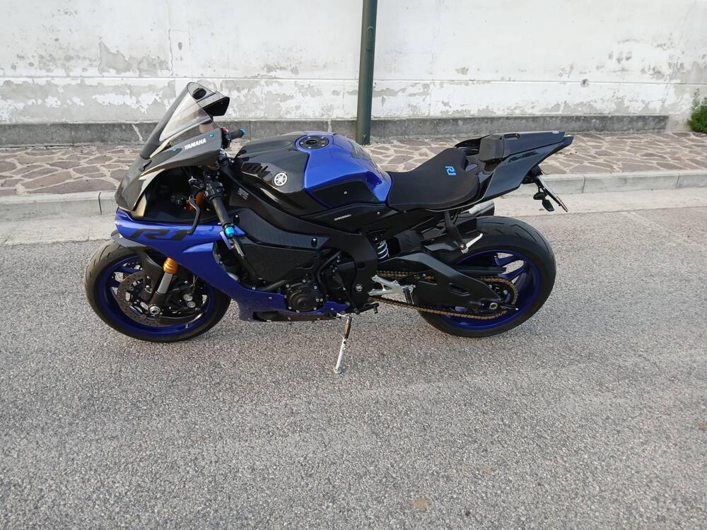 Yamaha YZF R1 (2017 - 19) (4)