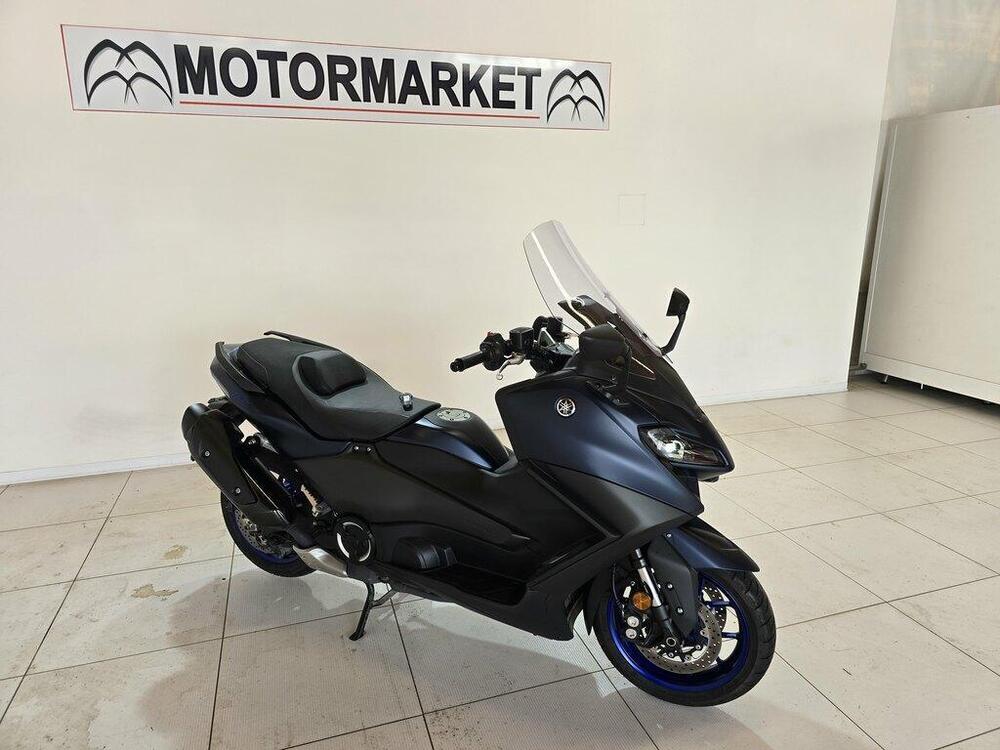 Yamaha T-Max 560 (2022 - 24) (4)