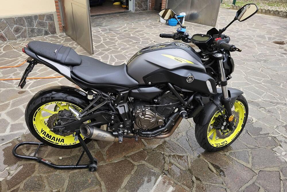 Yamaha MT-07 (2018 - 20) (2)