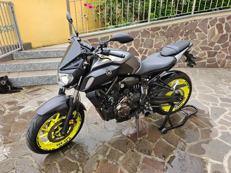 Yamaha MT-07 (2018 - 20) (6)