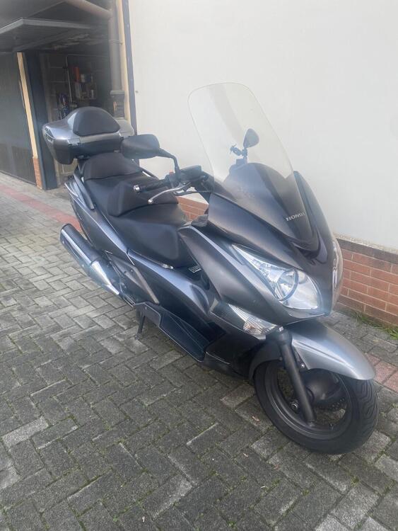 Honda Silver Wing 600 (2005 - 09) (2)