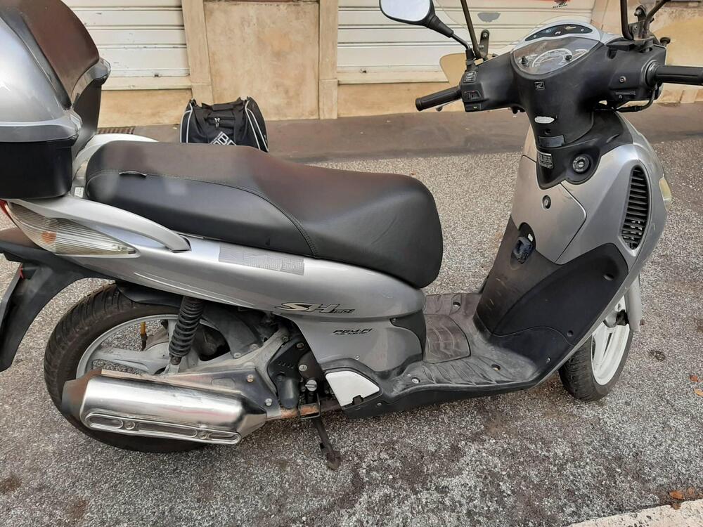 Honda SH 150 i (2005 - 08) (5)