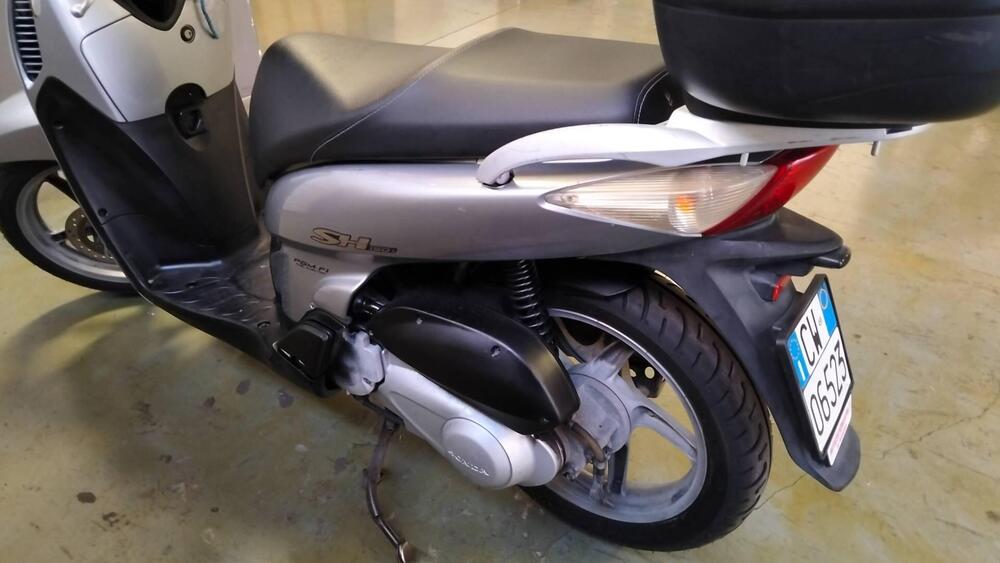 Honda SH 150 i (2005 - 08) (5)