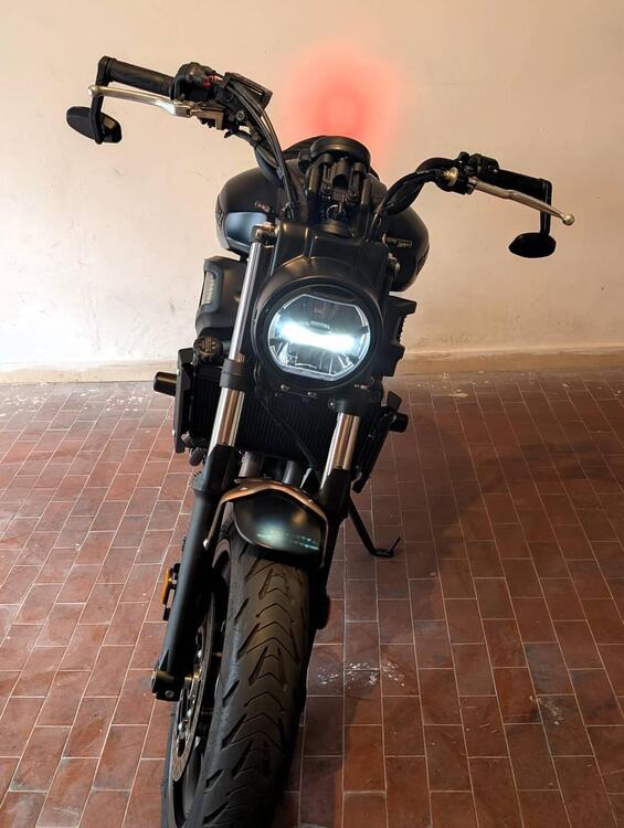 Yamaha XSR 700 (2021) (3)