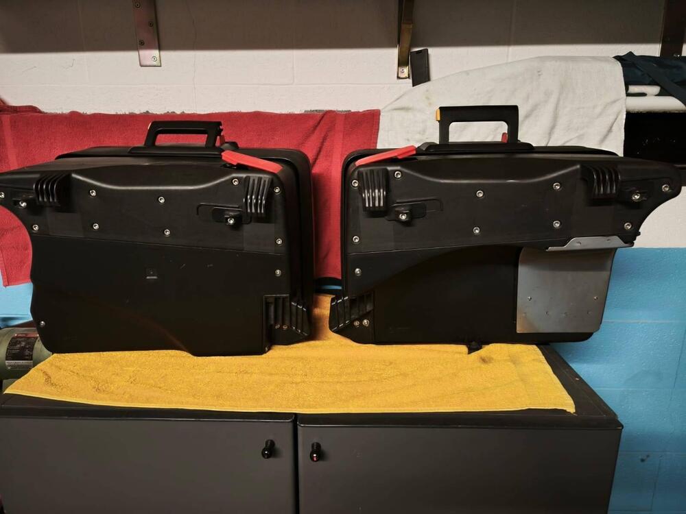 VALIGIE + TOP CASE VARIO BMW NERE (5)