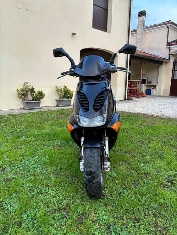 Aprilia SR 50 Racing (1997 - 99) (2)