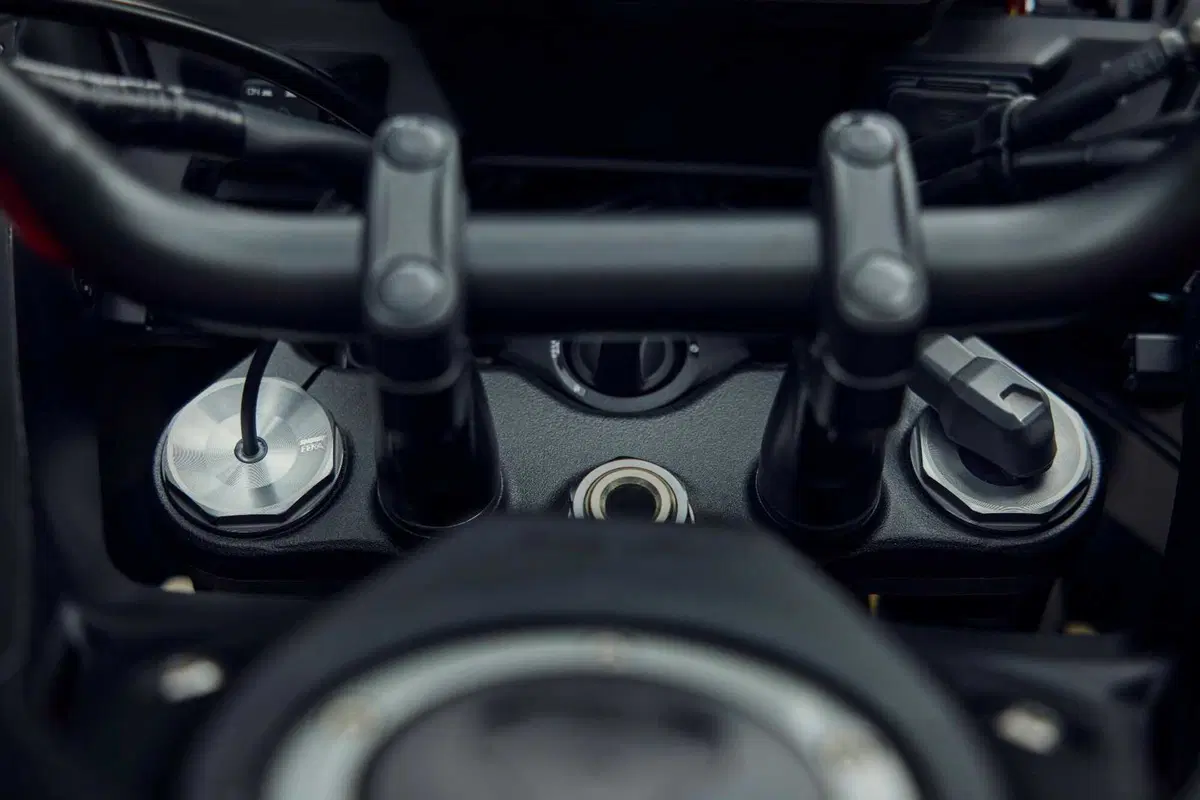 Honda CB 1000 GT 2026: la prova della crossover sportiva che punta al viaggio [VIDEO] (6)