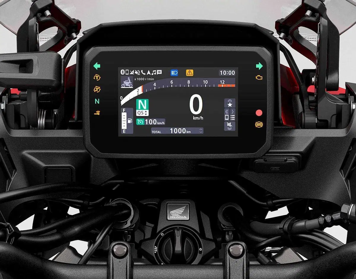 Honda CB 1000 GT 2026: la prova della crossover sportiva che punta al viaggio [VIDEO] (11)