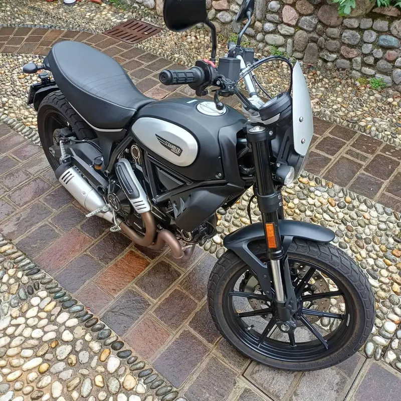 Ducati Scrambler 800 Icon Dark (2021 - 22) (4)