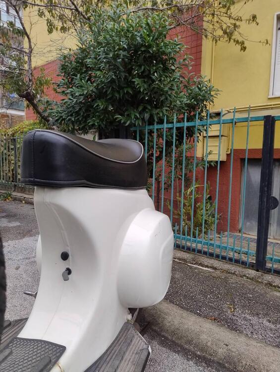 Piaggio Vespa Primavera 50 (4)