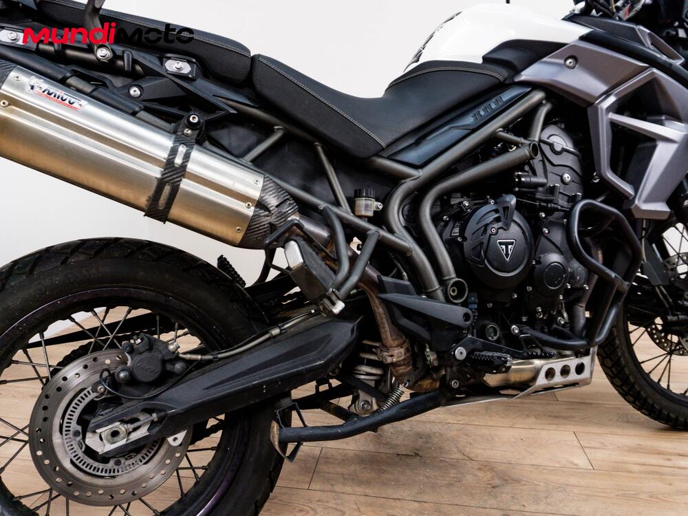 Triumph Tiger 800 XCx (2017 - 18) (2)