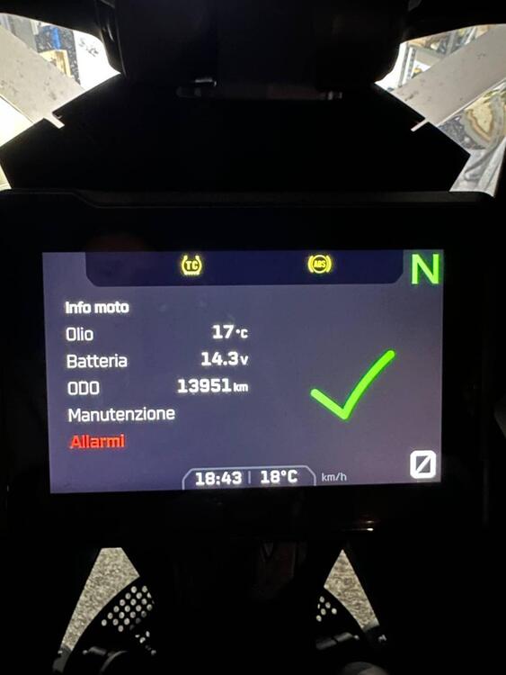 KTM 1290 Super Adventure S (2022 - 25) (2)