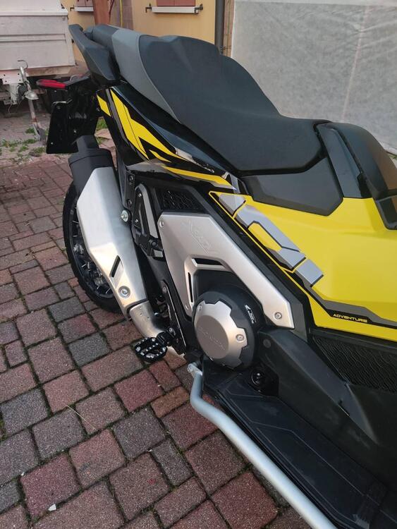 Honda X-ADV 750 Adventure (2025) (2)