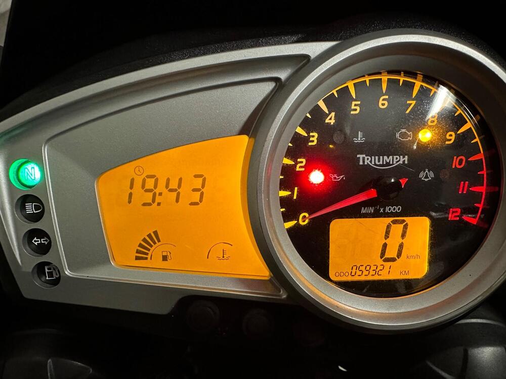 Triumph Tiger 1050 (2006 - 12) (5)