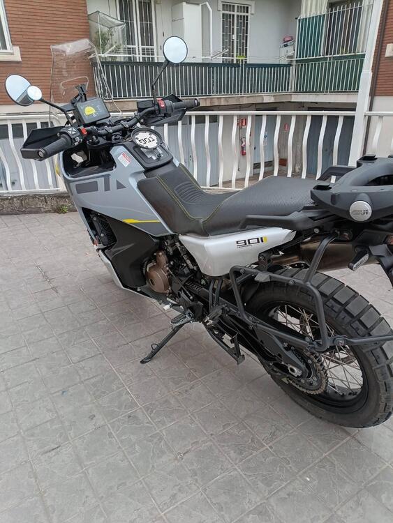 Husqvarna Norden 901 (2022 - 25) (3)