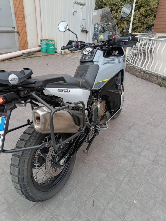 Husqvarna Norden 901 (2022 - 25) (4)