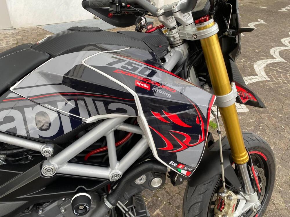 Aprilia Dorsoduro 750 (2009 - 14) (5)