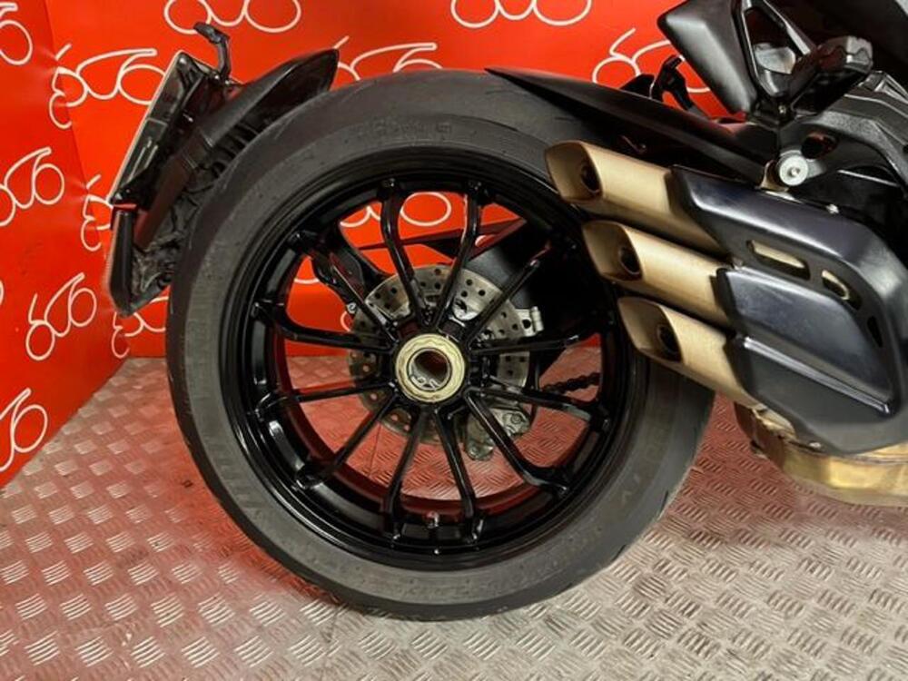 MV Agusta Turismo Veloce 800 Rosso (2021 - 23) (2)