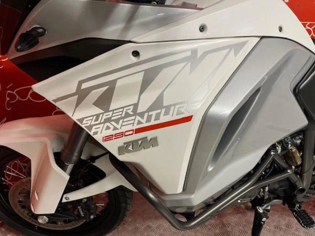 KTM 1290 Super Adventure (2015 - 16) (7)