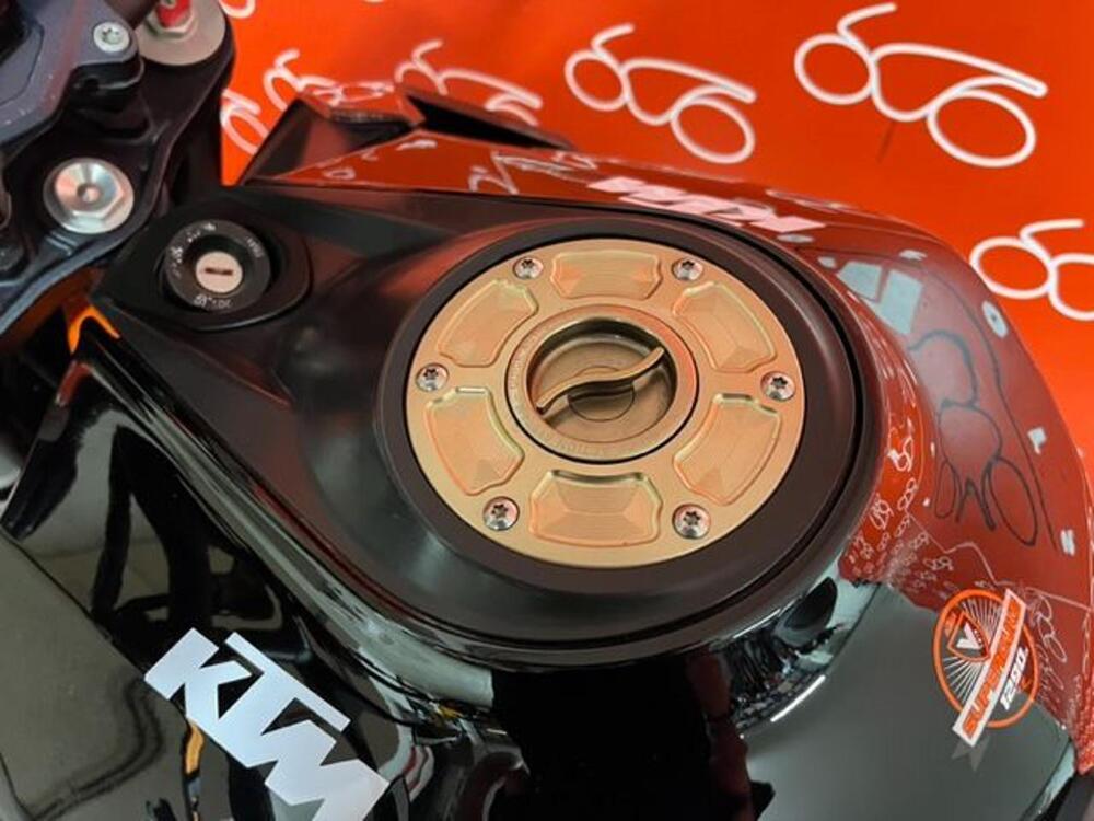 KTM 1290 Super Duke R ABS (2014 - 16) (4)