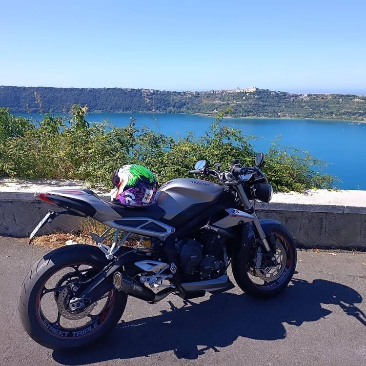 Triumph Street Triple RS (2017 - 19) (3)
