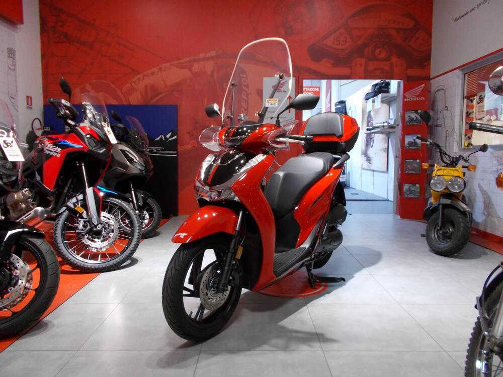 Honda SH 150i Sport (2022 - 23) (3)