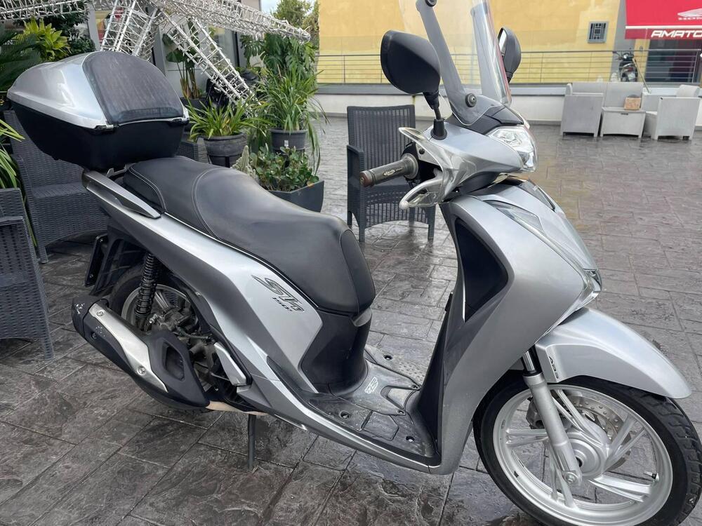 Honda SH 150 i (2017 - 19) (2)