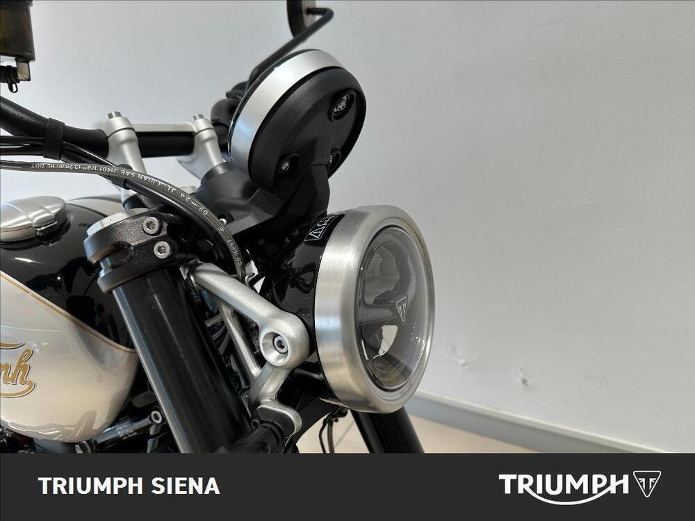 Triumph Scrambler 1200 X Icon Edition (2025) (5)