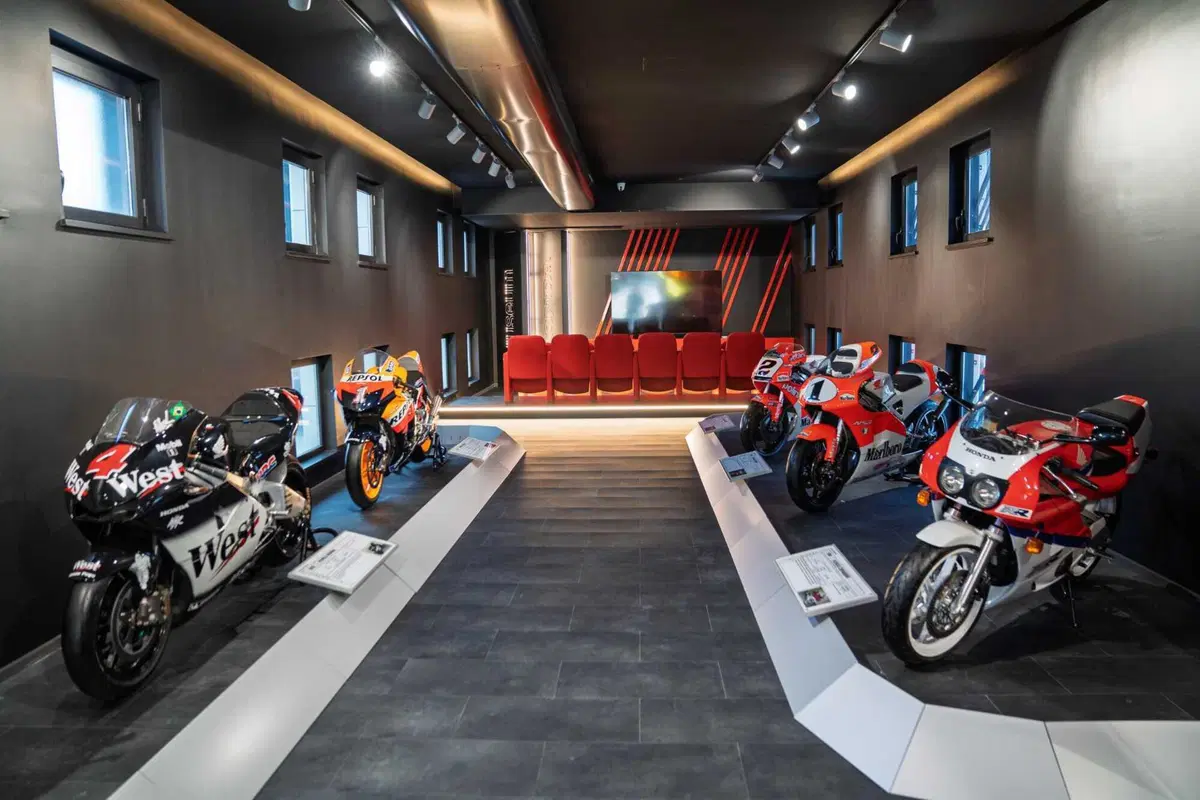 Honda Moto Roma, ora c'è anche il Museo! (8)