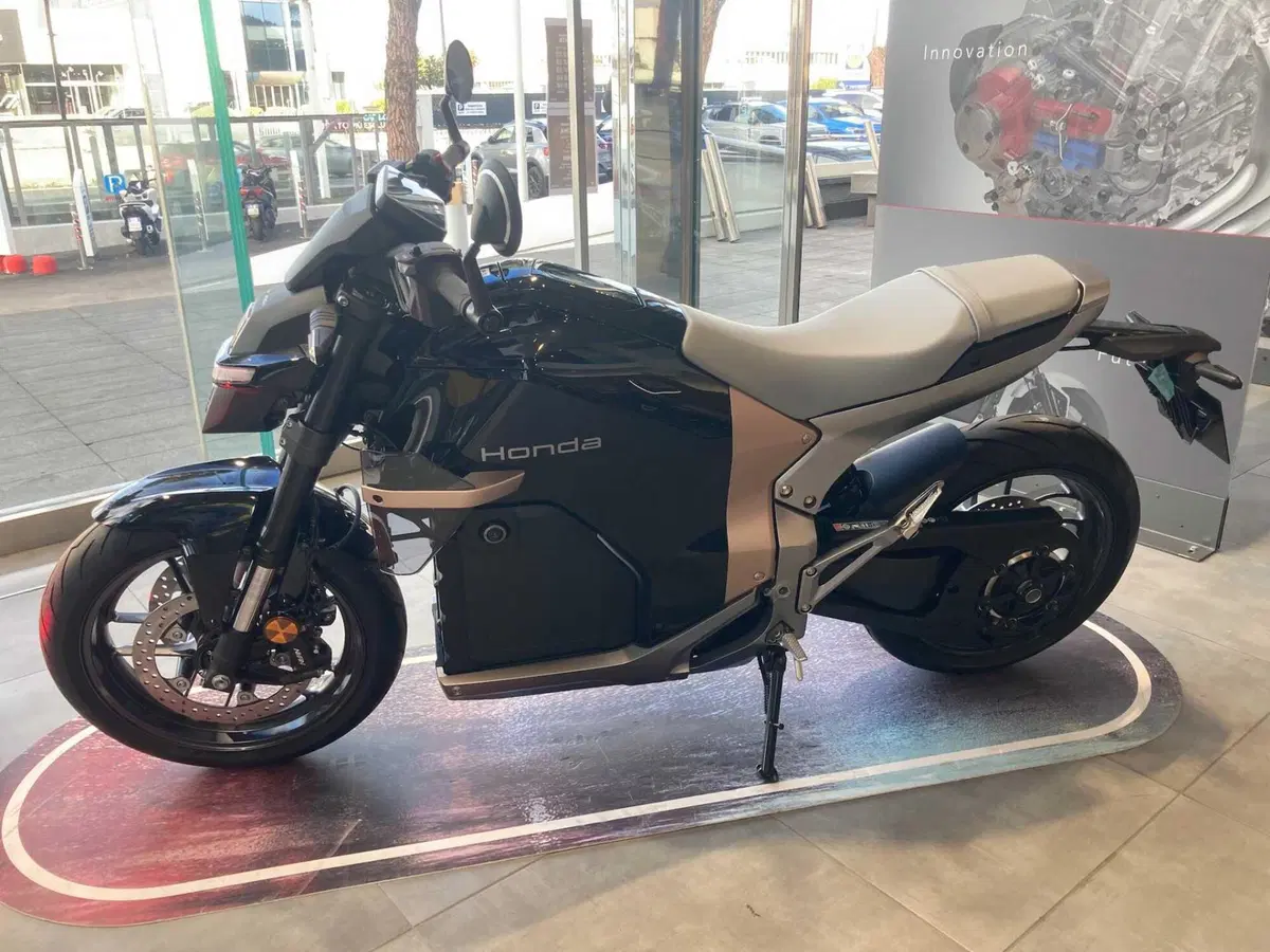 Honda Moto Roma, ora c'è anche il Museo! (21)