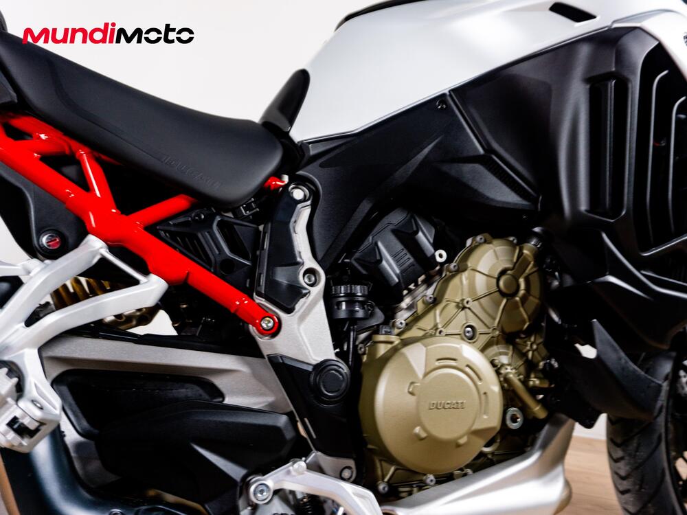 Ducati Multistrada V4 S (2025) (4)