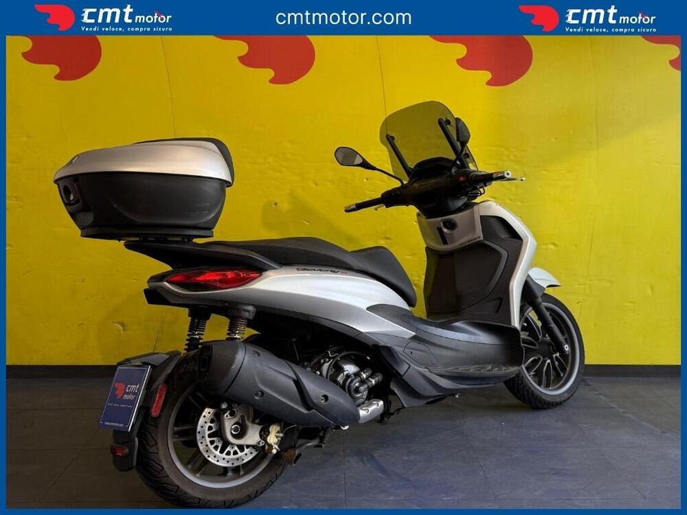 Piaggio Beverly 300 S (2021) (4)