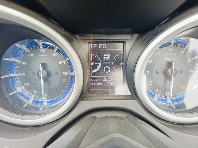 Yamaha T-Max 530 SX (2017 - 19) (5)