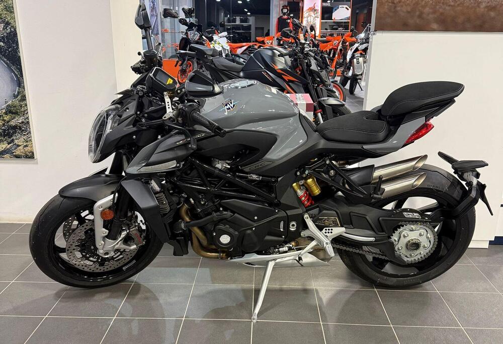 MV Agusta Brutale 1000 RS (2022 - 25) (4)